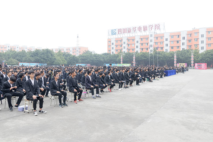 消防演練進(jìn)校園，為新華學(xué)子撐好防護(hù)傘
