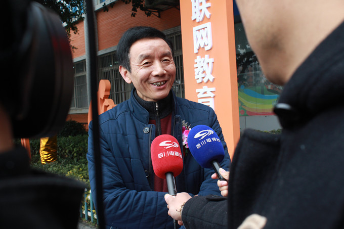 職業(yè)教育就是就業(yè)教育，校企合作再上新臺(tái)階