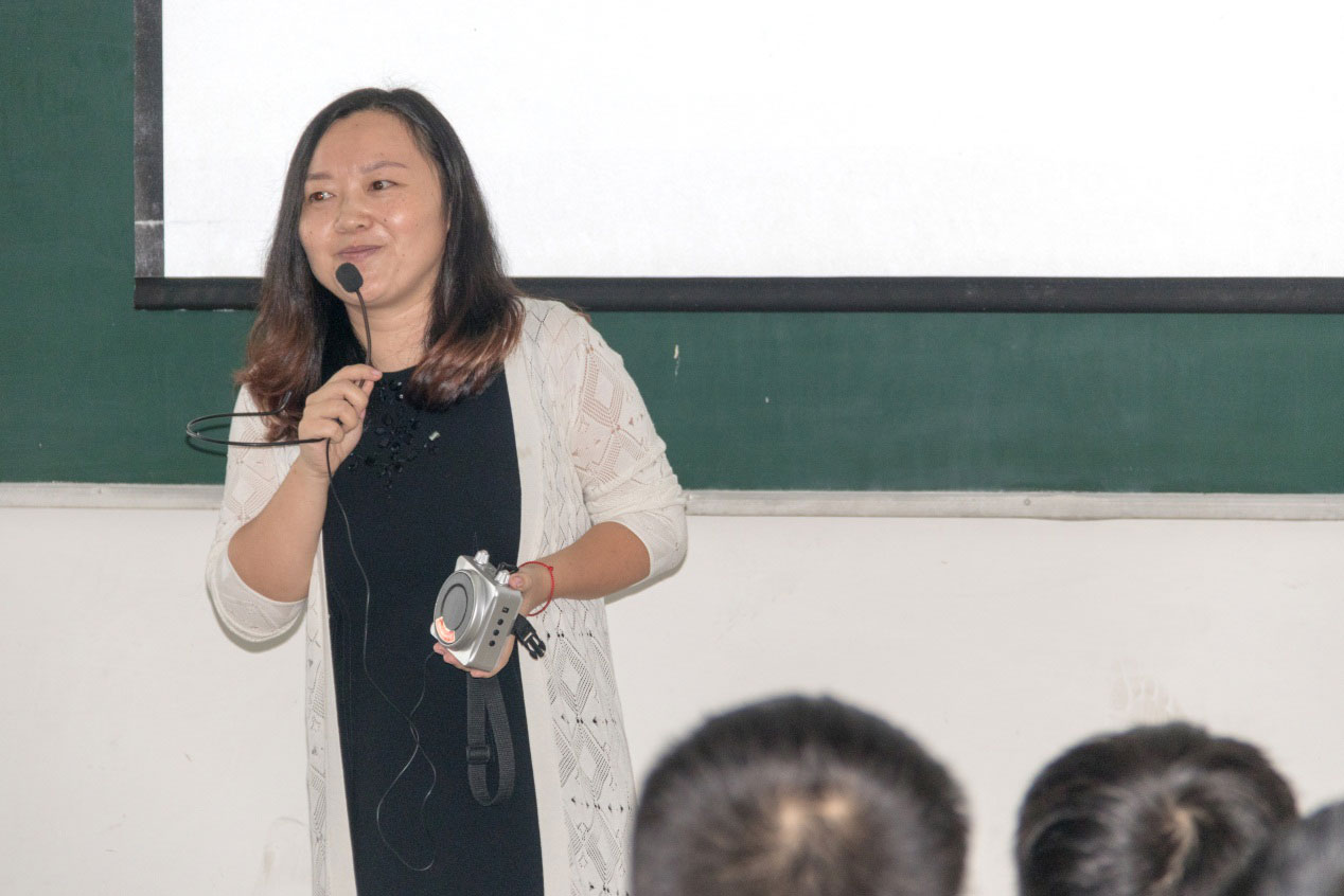 近距離接觸互聯(lián)網(wǎng)電商企業(yè)CEO、探索未來發(fā)展路