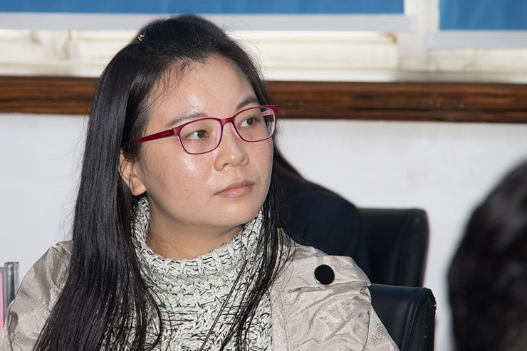 我院舉辦畢業(yè)生答辯會，隆重邀請家長前來旁聽