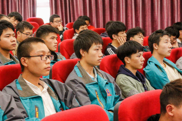 職場新人:成就職業(yè)生涯的十個習慣(一)