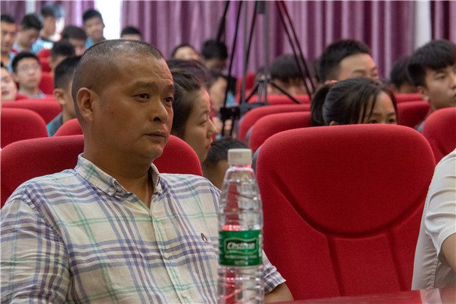 結(jié)課答辯分享會：半年收入6萬+，她們是怎么做到的？