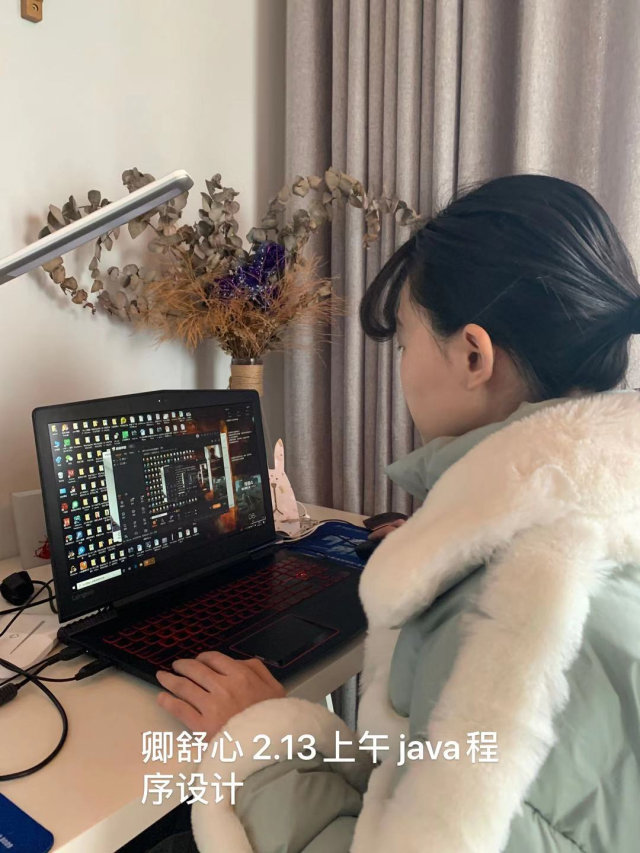 戰(zhàn)“疫”期間，新華的師生們在做什么？