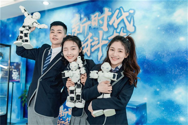 需求旺盛！這些專業(yè)被國(guó)務(wù)院點(diǎn)名