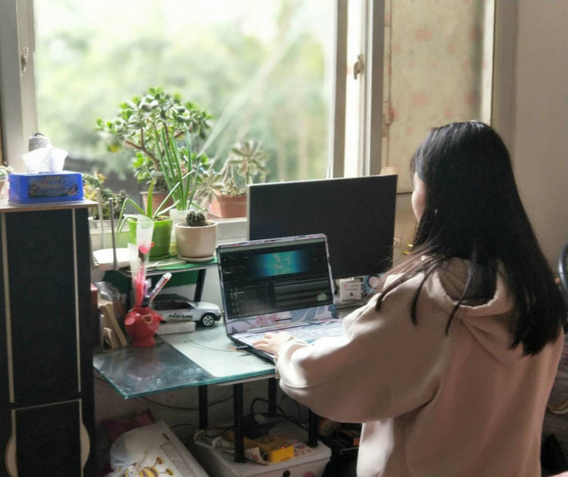 同學(xué)，你認(rèn)真學(xué)習(xí)的樣子真好看！