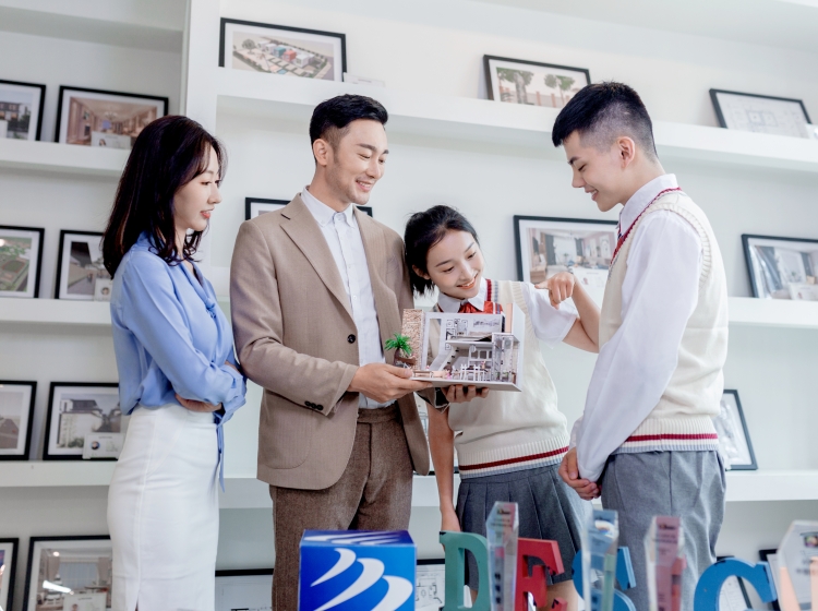 成都新華職業(yè)教育：揚帆起航，成就未來之航程